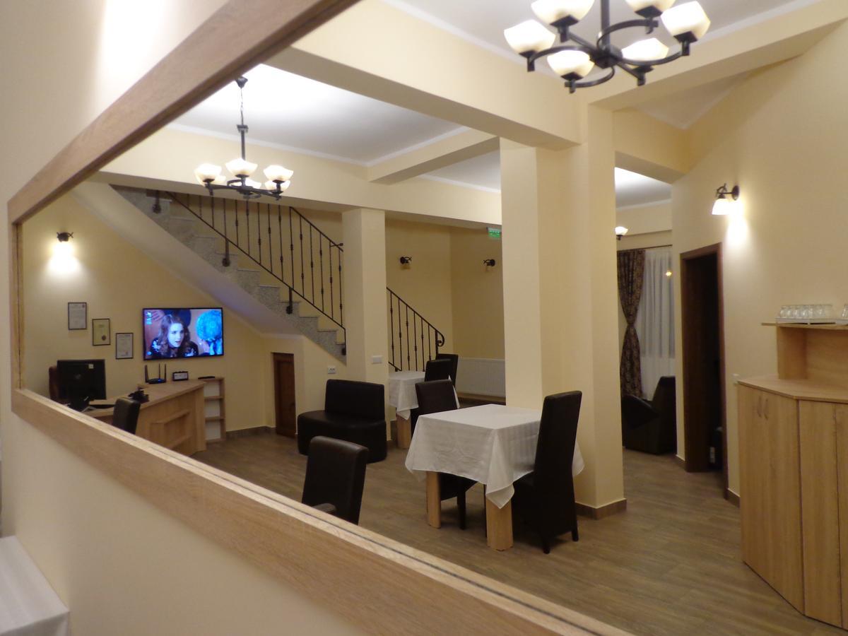 Casa Daomi Hotel Deva Buitenkant foto