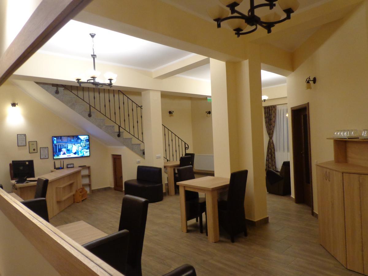 Casa Daomi Hotel Deva Buitenkant foto