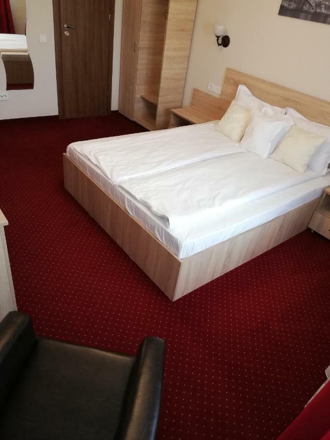 Casa Daomi Hotel Deva Buitenkant foto