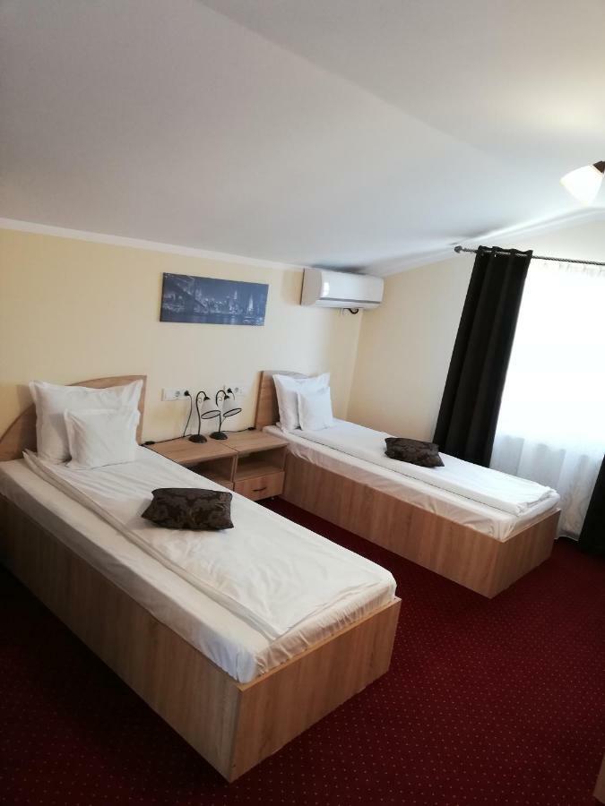 Casa Daomi Hotel Deva Buitenkant foto