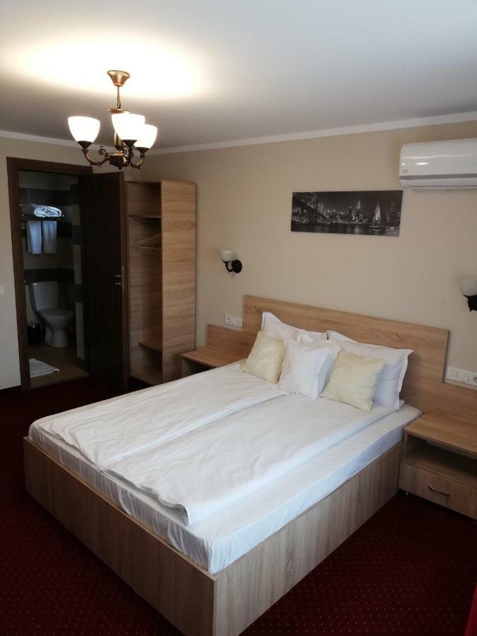Casa Daomi Hotel Deva Buitenkant foto