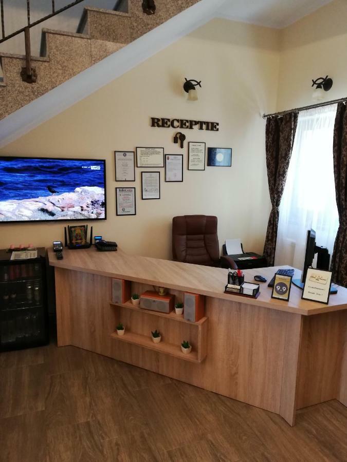 Casa Daomi Hotel Deva Buitenkant foto