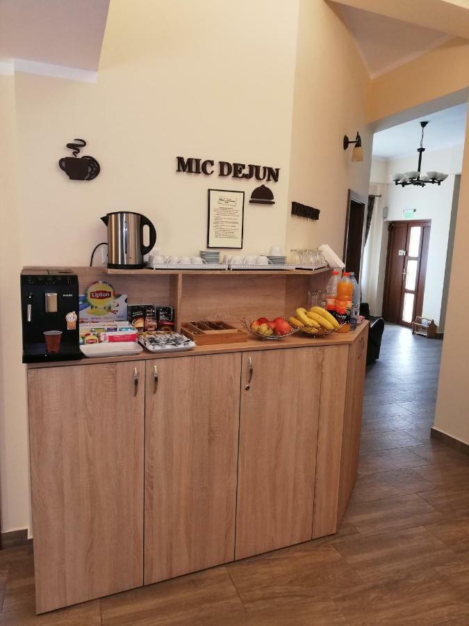Casa Daomi Hotel Deva Buitenkant foto